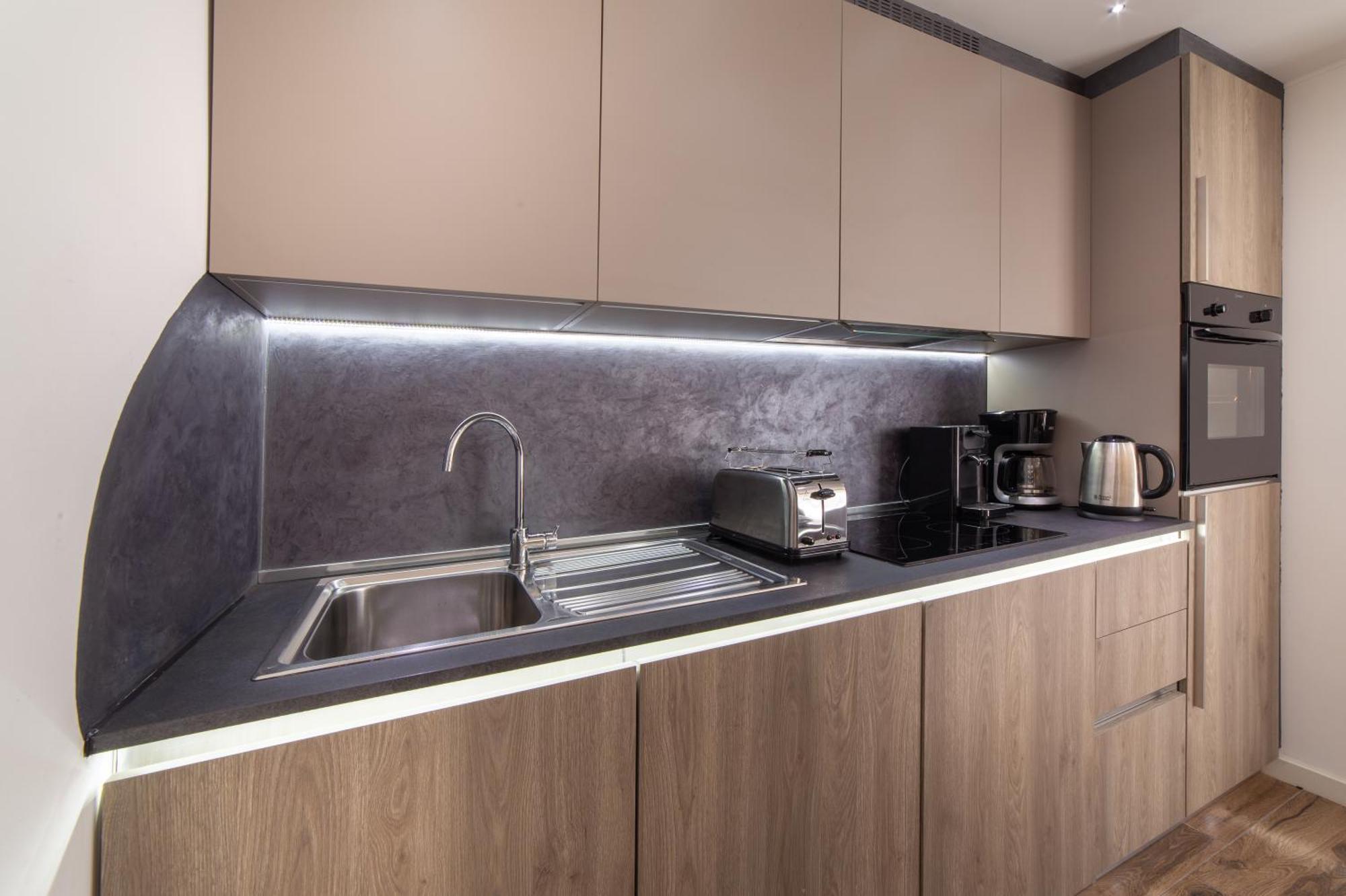 The Queen Luxury Apartments - Villa Carlotta Люксембург Екстериор снимка
