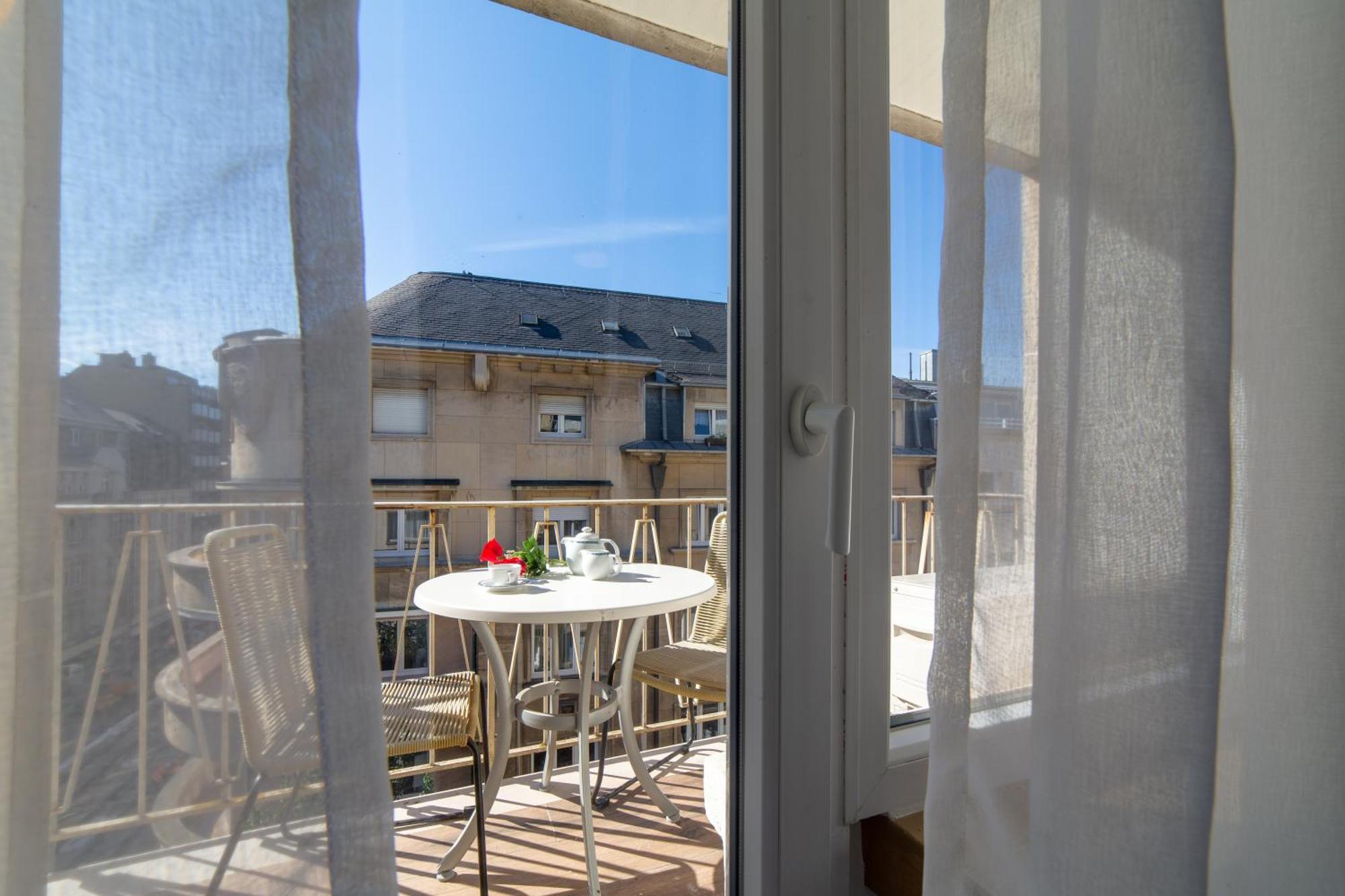 The Queen Luxury Apartments - Villa Carlotta Люксембург Екстериор снимка